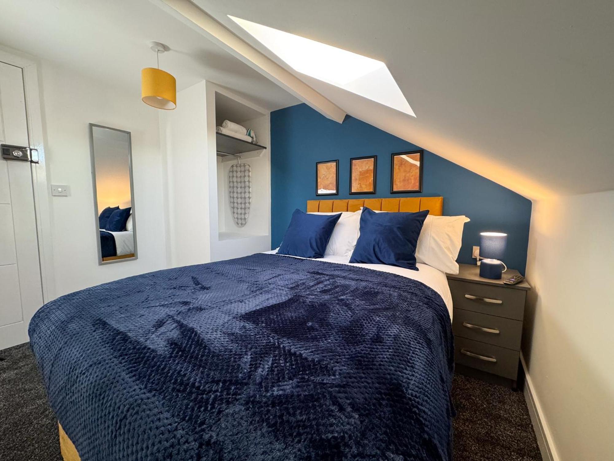 Newport 2br Modern Ensuite Loft Centre * Middlesbrough