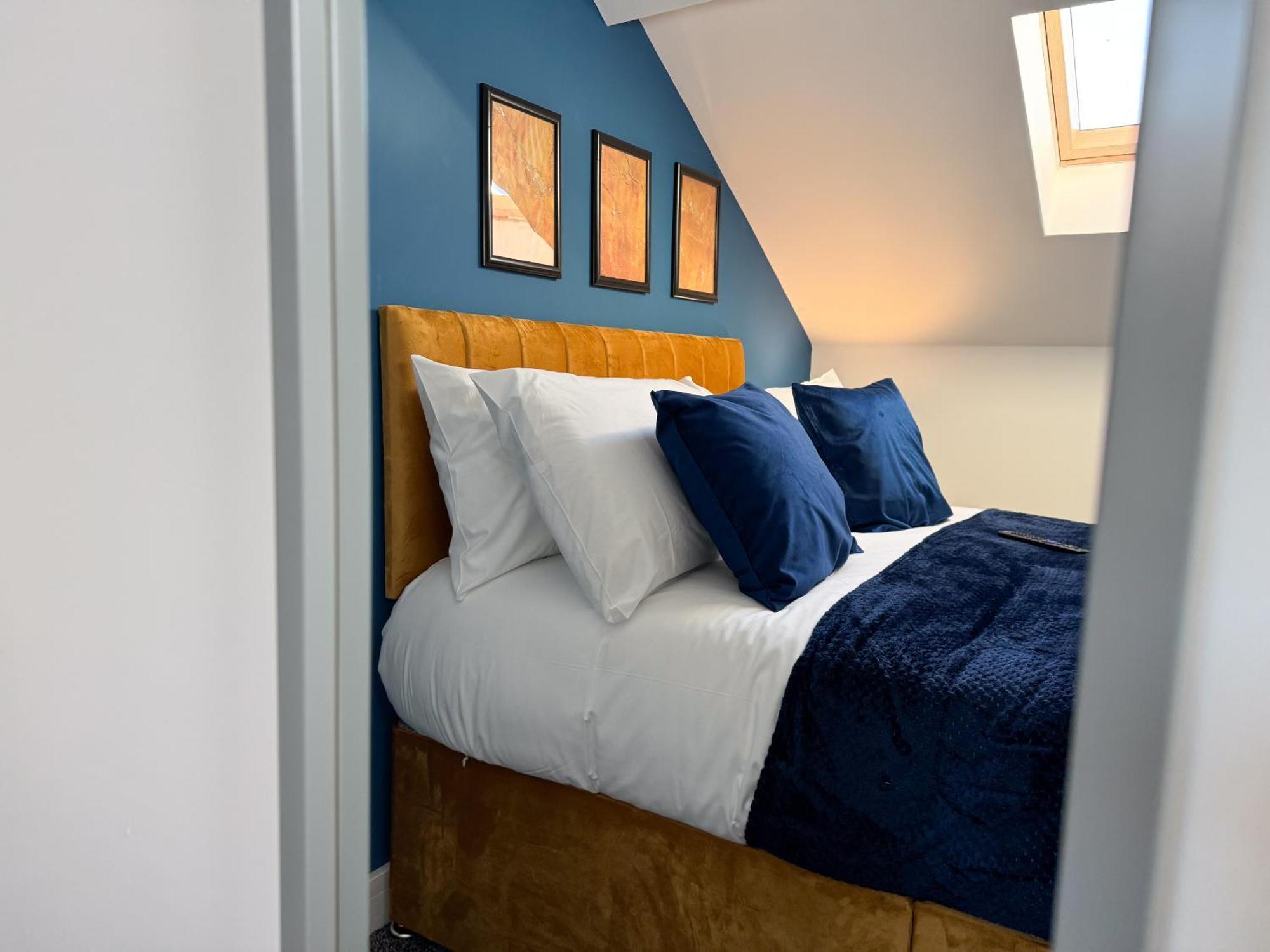 Newport 2br Modern Ensuite Loft Centre Apartment